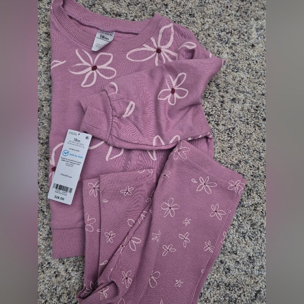 NWT Carters 18 Month, two piece outfit